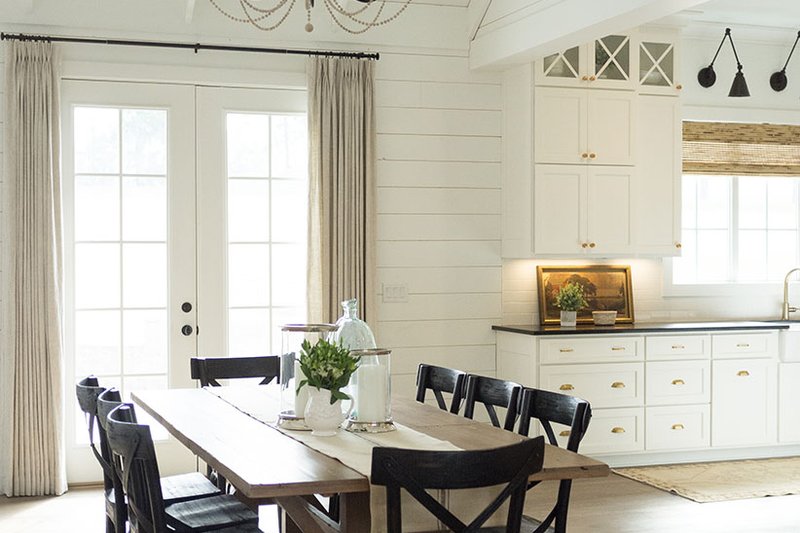 Architectural House Design - Interior - Dining Room for Traditional House Plan #437-83 - 4 bed, 3.5 bath