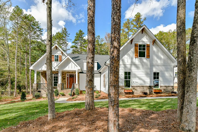 Dream House Plan - Exterior - Front Elevation 3 for Craftsman House Plan #430-140 - 3 bed, 2.5 bath