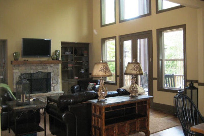 Home Plan - Photo 10 for Craftsman House Plan #437-5 - 4 bed, 3.5 bath