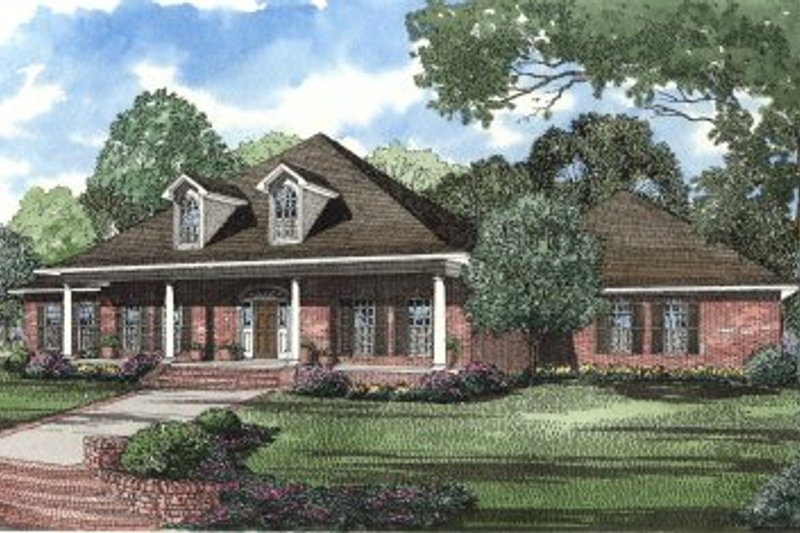 Traditional Style House Plan - 4 Beds 5 Baths 3474 Sq/Ft Plan #17-2001