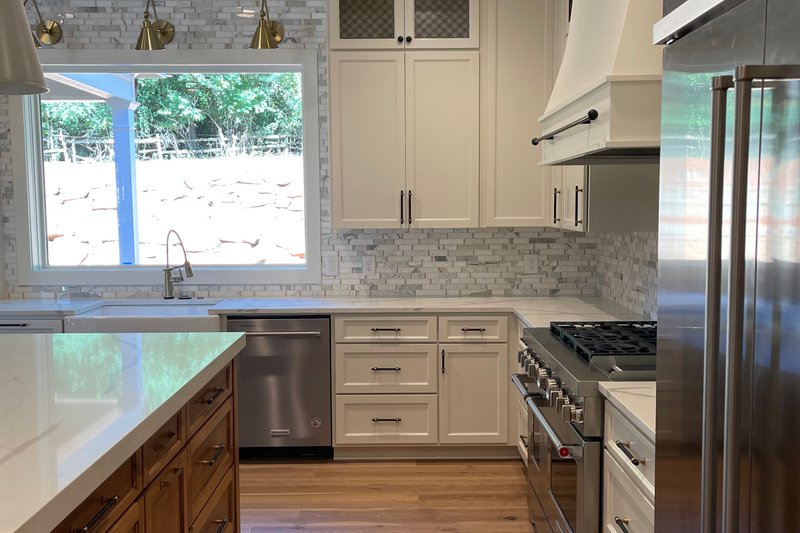 Dream House Plan - Interior - Kitchen 1 for Farmhouse House Plan #437-125 - 4 bed, 3.5 bath