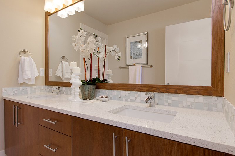 Architectural House Design - Interior - Bathroom for Contemporary House Plan #132-564 - 4 bed, 3 bath