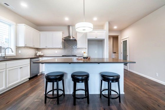 Photo 2 for Ranch House Plan #124-1186 - 3 bed, 2 bath