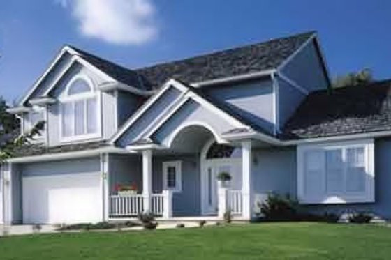 Exterior - Front Elevation for Traditional House Plan #320-479 - 3 bed, 2.5 bath