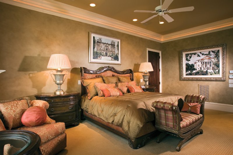 Home Plan - Interior - Master Bedroom for Mediterranean House Plan #453-604 - 5 bed, 5.5 bath