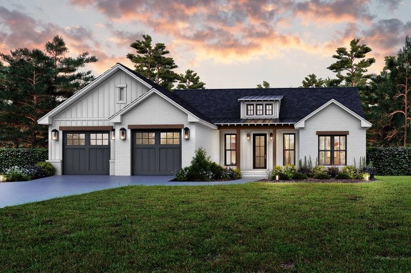 Farmhouse Style House Plan - 3 Beds 2 Baths 1641 Sq/Ft Plan #430-367