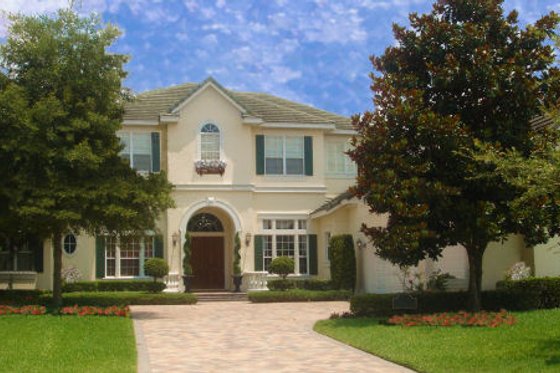 Exterior - Front Elevation for Colonial House Plan #135-213 - 6 bed, 5.1 bath