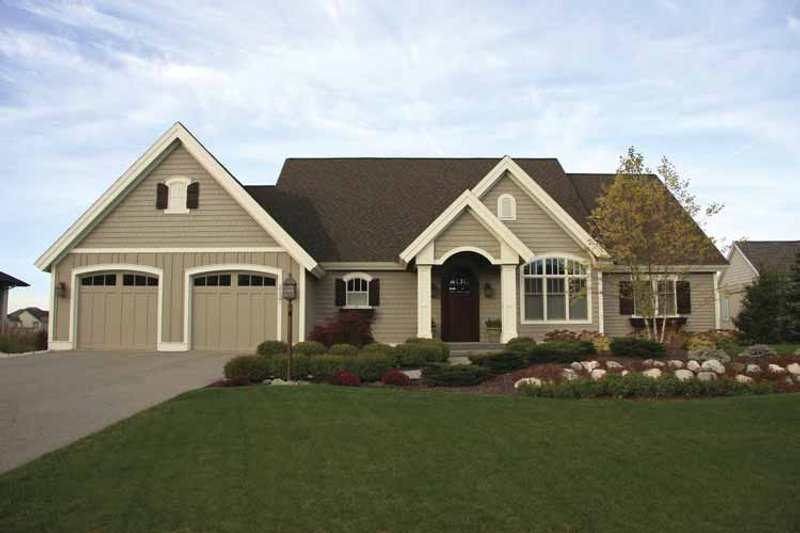 Architectural House Design - European Exterior - Front Elevation Plan #928-108