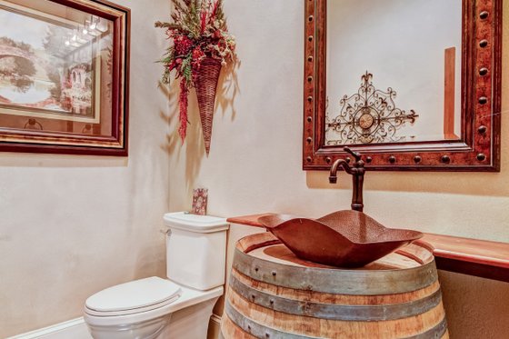Interior - Bathroom for Craftsman House Plan #54-491 - 5 bed, 4.5 bath