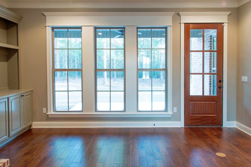 Dream House Plan - Interior - Family Room 2 for European House Plan #430-131 - 3 bed, 2.5 bath