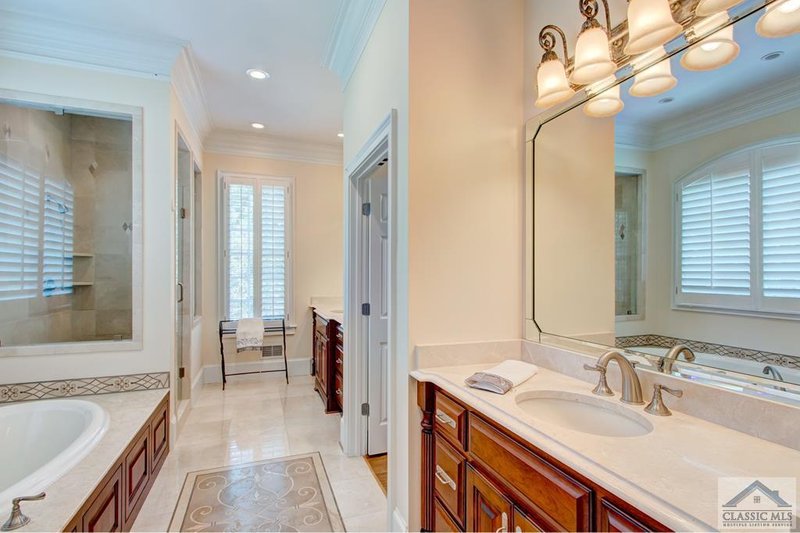 Architectural House Design - Interior - Master Bathroom for Classical House Plan #137-300 - 4 bed, 4.5 bath