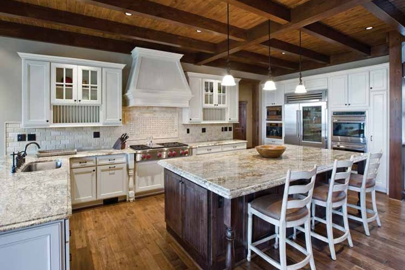 House Plan Design - Interior - Kitchen for Craftsman House Plan #132-561 - 5 bed, 4 bath