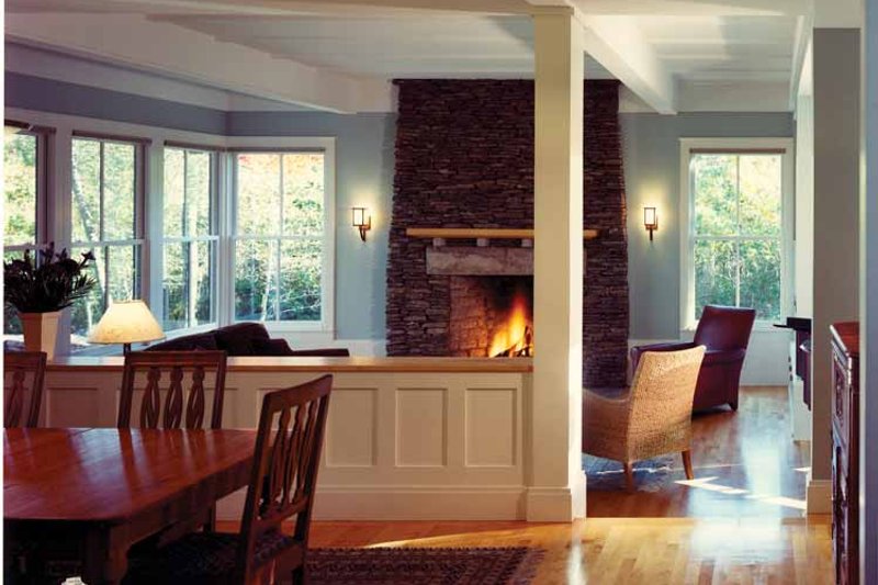 Home Plan - Interior - Dining Room for Craftsman House Plan #961-2 - 4 bed, 2.5 bath