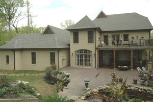 Exterior - Rear Elevation for European House Plan #424-31 - 4 bed, 4.5 bath