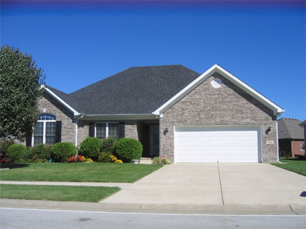 Ranch Style House Plan - 3 Beds 3 Baths 1620 Sq/Ft Plan #412-132