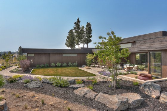 Exterior - Rear Elevation 5 for Modern House Plan #892-26 - 3 bed, 3.5 bath