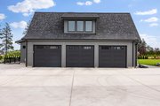 Farmhouse Style House Plan - 5 Beds 4 Baths 3491 Sq/Ft Plan #1070-227 