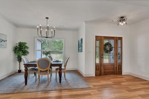 Interior - Dining Room for Ranch House Plan #123-120 - 3 bed, 2.5 bath