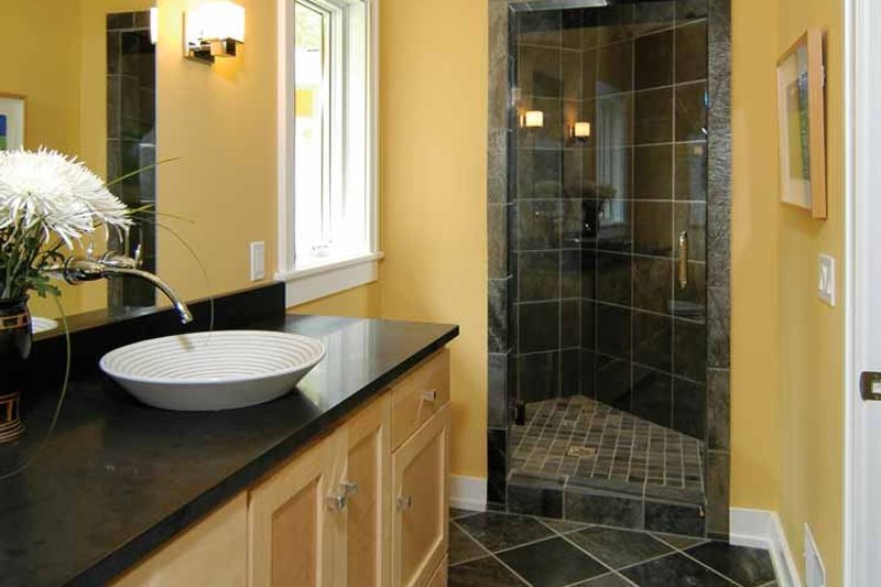 Home Plan - Interior - Master Bathroom 1 for Prairie House Plan #928-38 - 3 bed, 3 bath