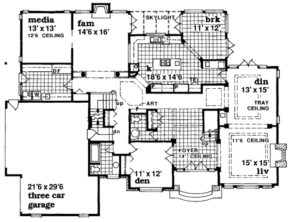 House Plan Design - European Floor Plan - Main Floor Plan #47-873