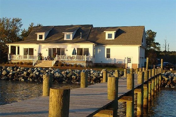 Exterior - Rear Elevation for Southern House Plan #137-245 - 3 bed, 2 bath