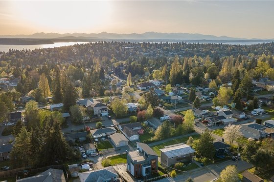 Photo 1 for Modern House Plan #1066-67 - 4 bed, 3.5 bath