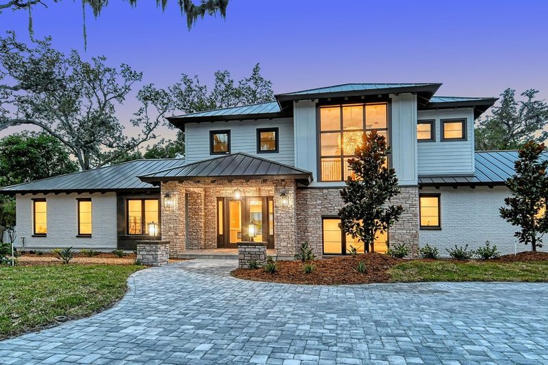 House Plan Design - Exterior - Front Elevation 3 for Modern House Plan #928-366 - 5 bed, 4.5 bath