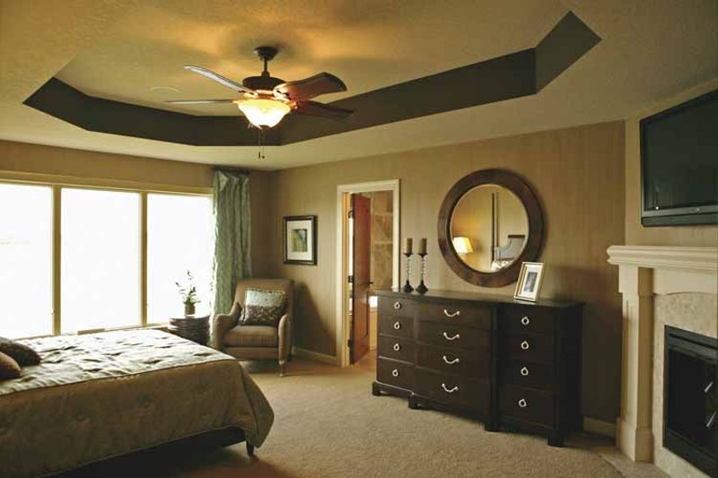 Architectural House Design - Interior - Master Bedroom for Traditional House Plan #320-990 - 4 bed, 3.5 bath