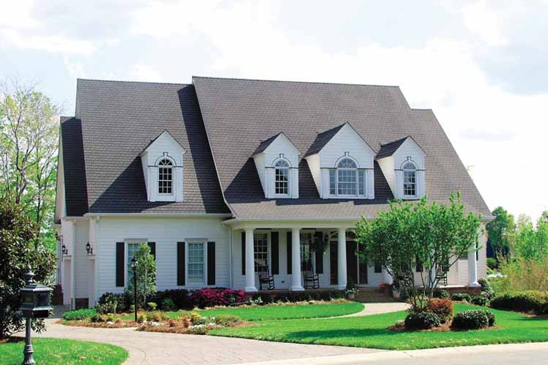 Dream House Plan - Classical Exterior - Front Elevation Plan #453-325