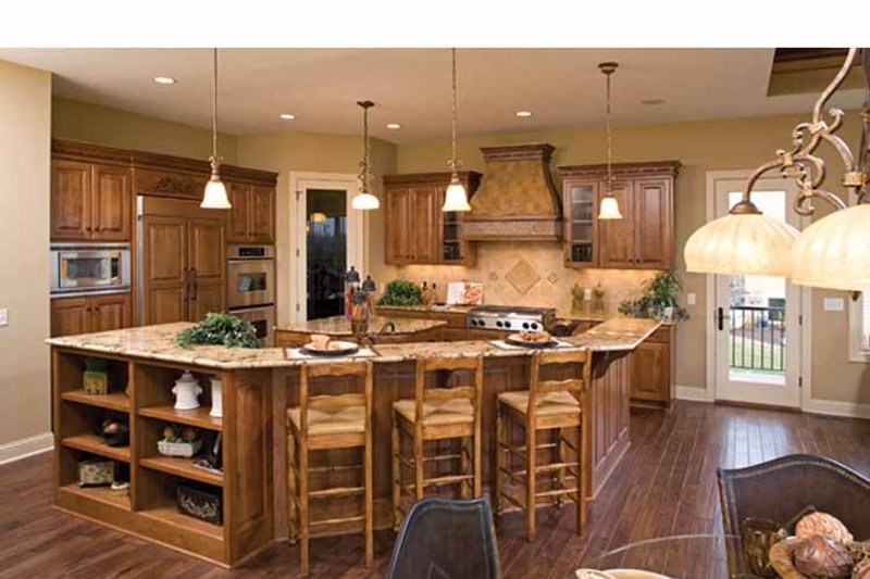 Home Plan - Interior - Kitchen for European House Plan #51-1125 - 4 bed, 3.5 bath