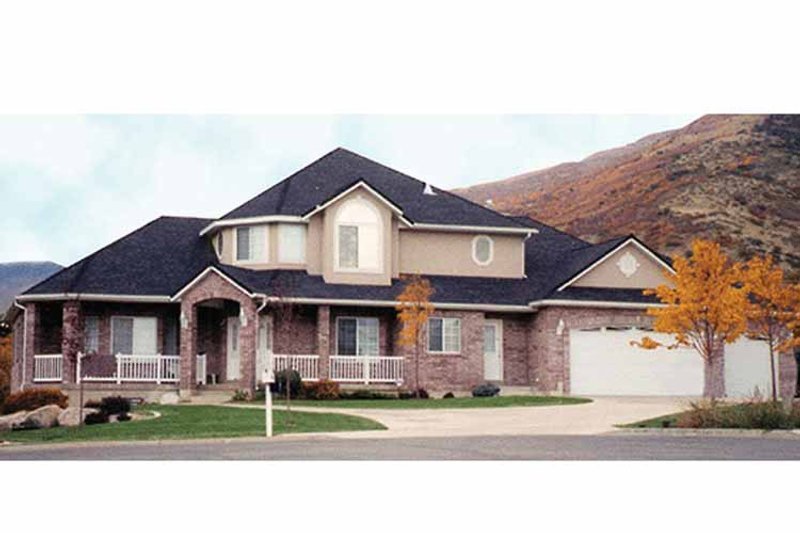 House Plan Design - Exterior - Front Elevation 3 for Traditional House Plan #945-37 - 2 bed, 2.5 bath