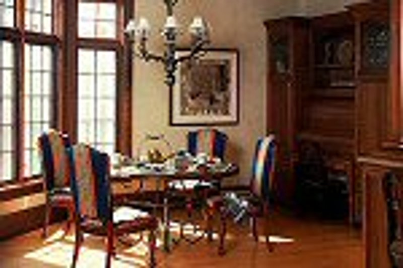 Home Plan - Photo 14 for European House Plan #70-559 - 5 bed, 5.5 bath