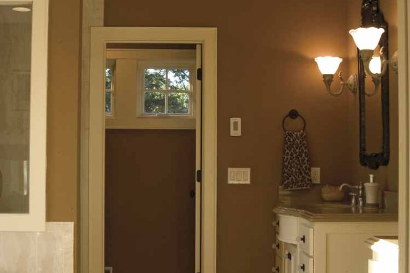 House Design - Interior - Master Bathroom for Classical House Plan #51-657 - 3 bed, 2.5 bath