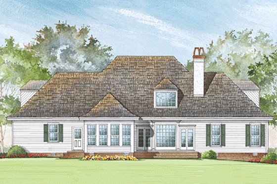 Rear view - 3100 square foot Southern home