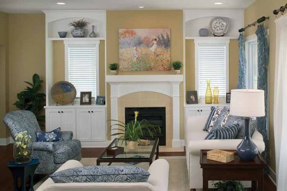 Interior - Family Room for Traditional House Plan #928-115 - 2 bed, 2 bath
