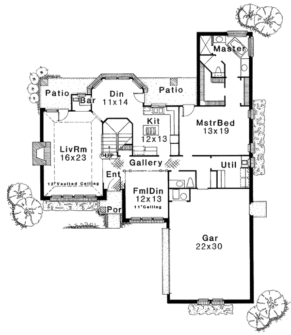 Dream House Plan - Traditional Floor Plan - Main Floor Plan #310-1051