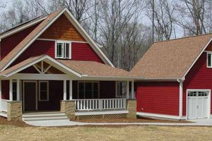 Architectural House Design - Traditional Exterior - Front Elevation Plan #939-3