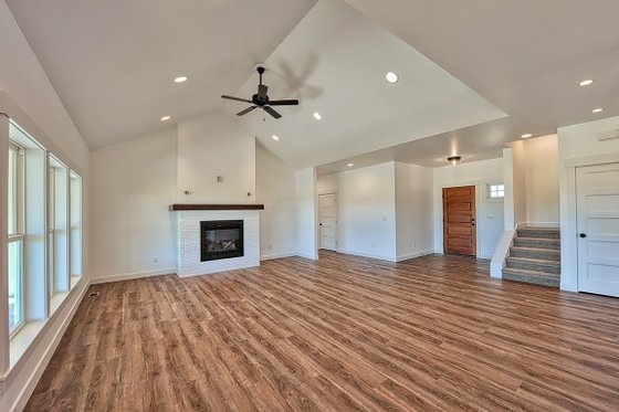 Photo 2 for Southern House Plan #1070-8 - 3 bed, 2 bath