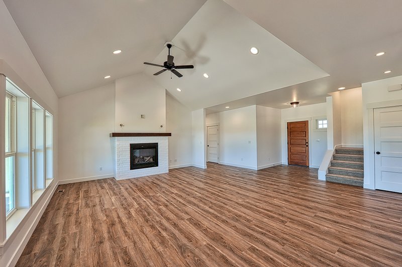 Dream House Plan - Photo 2 for Southern House Plan #1070-8 - 3 bed, 2 bath