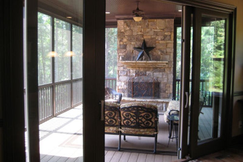 Home Plan - Exterior - Outdoor Living for Craftsman House Plan #437-5 - 4 bed, 3.5 bath