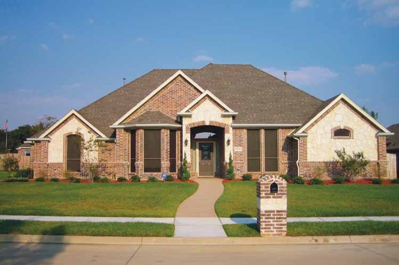 Home Plan - Country Exterior - Front Elevation Plan #84-646