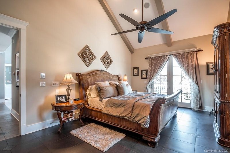 Dream House Plan - Photo 4 for Country House Plan #137-233 - 4 bed, 4 bath