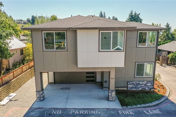 Exterior - Other Elevation for Traditional House Plan #1066-95 - 4 bed, 4 bath