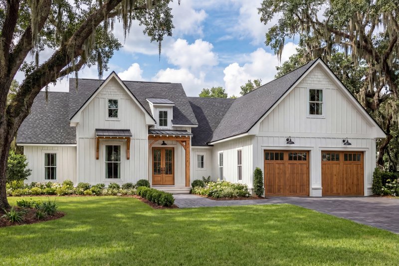 Dream House Plan - Exterior - Front Elevation 6 for Farmhouse House Plan #1067-1 - 3 bed, 2.5 bath
