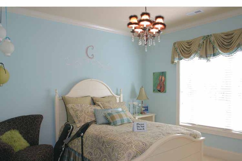 Home Plan - Interior - Bedroom 1 for Colonial House Plan #927-587 - 4 bed, 4 bath