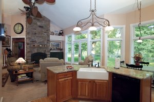 Interior - Family Room for Craftsman House Plan #120-198 - 3 bed, 2.5 bath