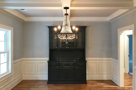 Interior - Dining Room for Craftsman House Plan #437-87 - 4 bed, 2.5 bath