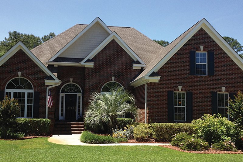 Home Plan - Exterior - Front Elevation 5 for Ranch House Plan #927-44 - 4 bed, 2 bath