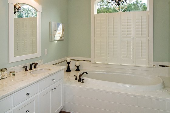 Interior - Master Bathroom for European House Plan #929-4 - 4 bed, 4 bath