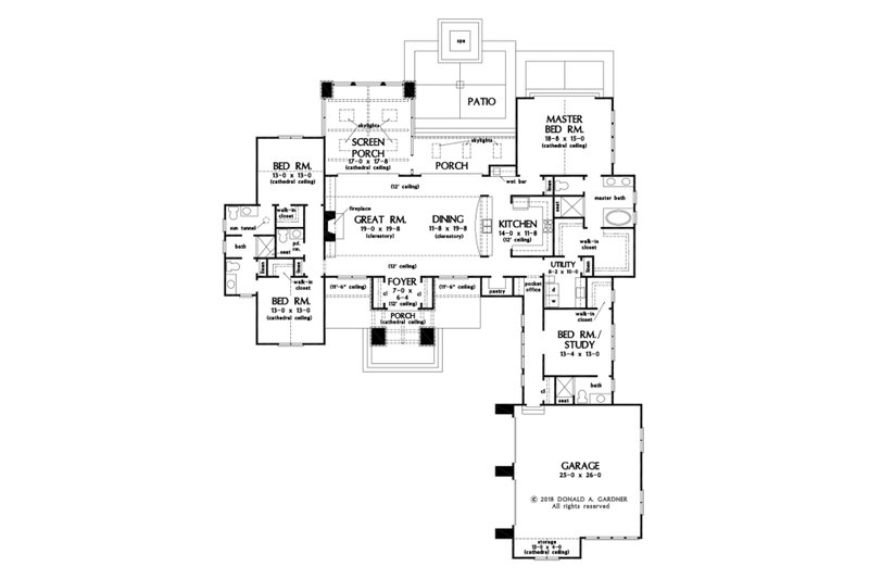 House Plan Design - Floor Plan - Main Floor for Contemporary House Plan #929-1074 - 4 bed, 3.5 bath
